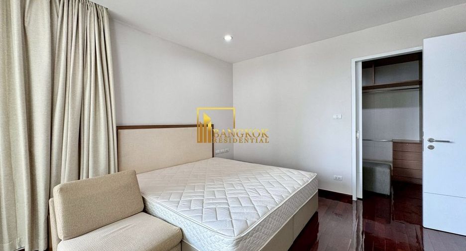 Apartamento en alquiler de 3 habitaciones en Watthana, Bangkok