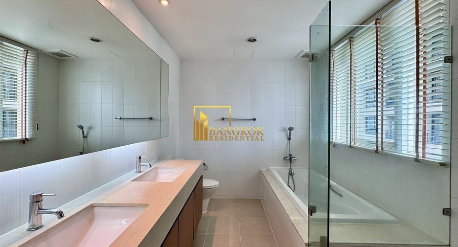 Apartamento en alquiler de 3 habitaciones en Watthana, Bangkok