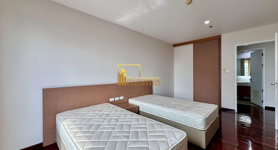 Apartamento en alquiler de 3 habitaciones en Watthana, Bangkok