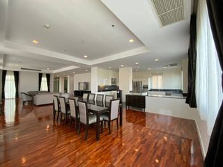 For rent 4 bed serviced apartment in Watthana, Bangkok