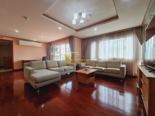 À louer 3 chambres appartement à Watthana, Bangkok