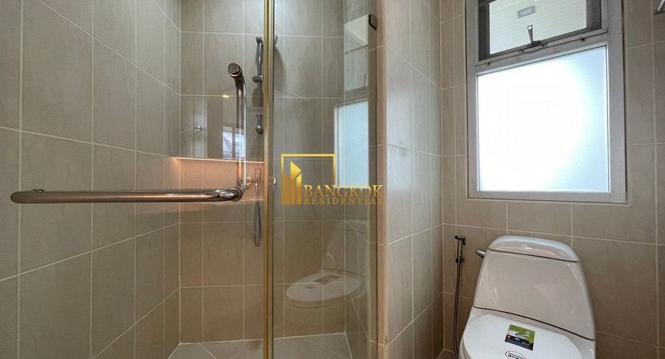 Apartamento en alquiler de 3 habitaciones en Khlong Toei, Bangkok