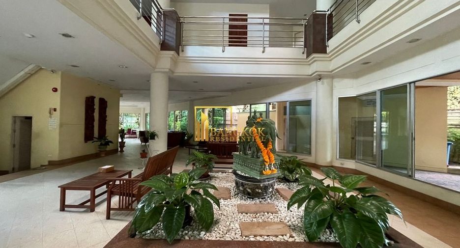 Apartamento en alquiler de 3 habitaciones en Khlong Toei, Bangkok