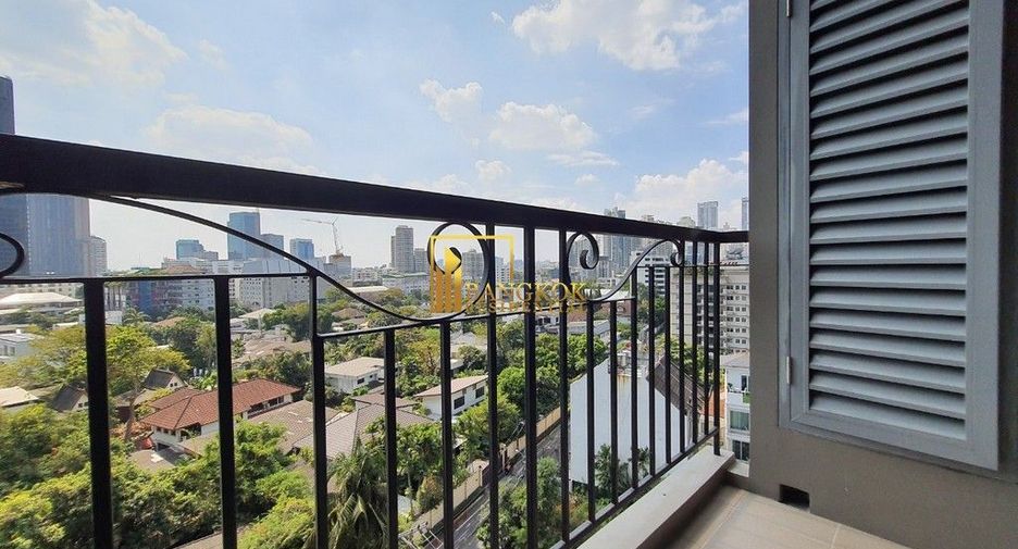 Condo en alquiler de 2 habitaciones en Khlong Toei, Bangkok