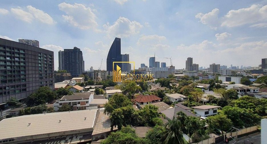 Condo en alquiler de 2 habitaciones en Khlong Toei, Bangkok