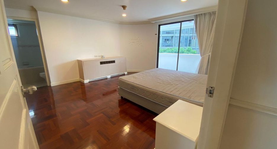 ให้เช่า 3 ห้องนอน เซอร์วิสอพาร์ตเมนต์ ใน คลองเตย, กรุงเทพฯ