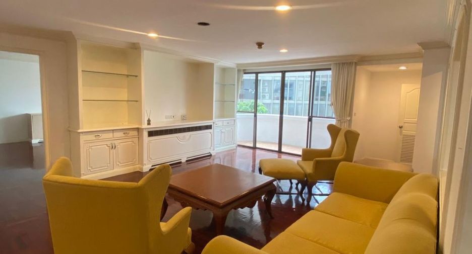 ให้เช่า 3 ห้องนอน เซอร์วิสอพาร์ตเมนต์ ใน คลองเตย, กรุงเทพฯ