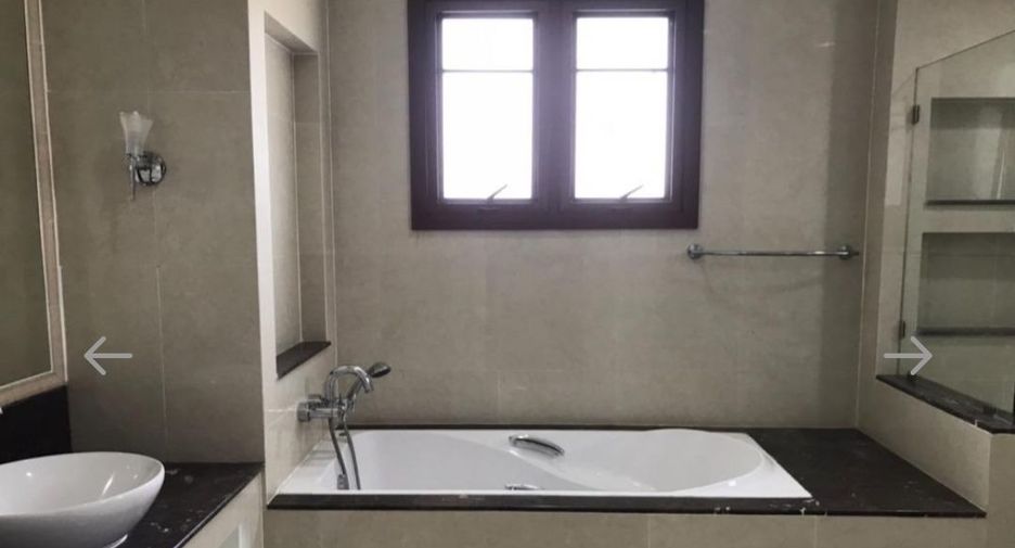 For rent 4 bedrooms house in Suan Luang, Bangkok