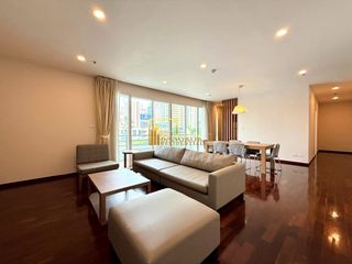 For rent 2 bedrooms apartment in Watthana, Bangkok