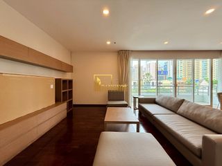For rent 2 bedrooms apartment in Watthana, Bangkok