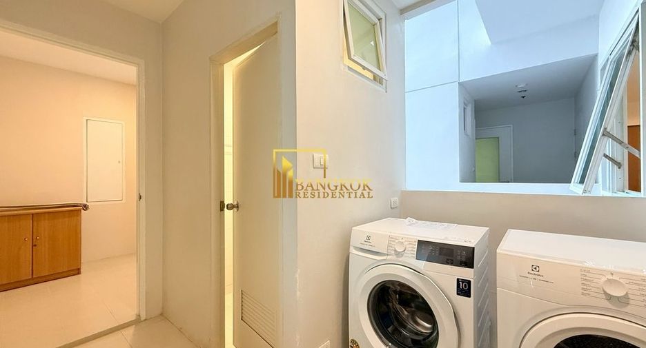 For rent 2 bedrooms apartment in Watthana, Bangkok
