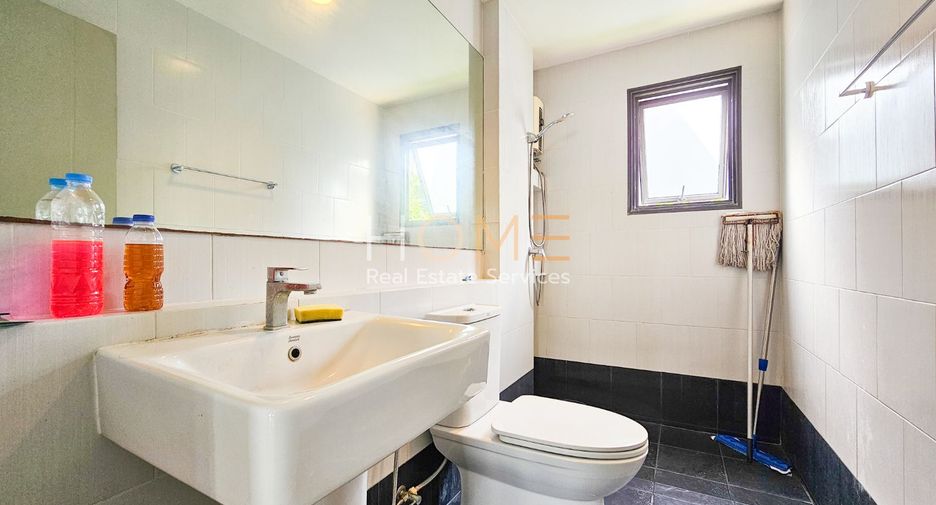 À vendre 3 chambres maison à Sai Mai, Bangkok