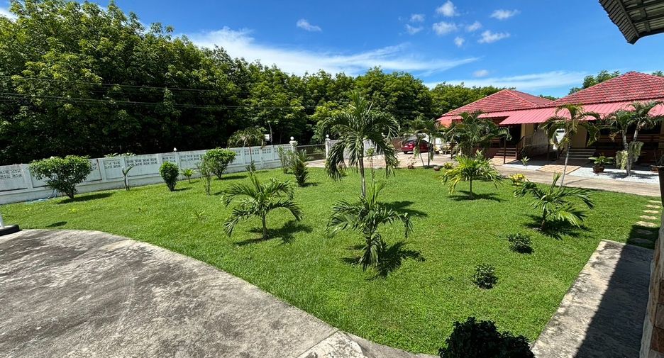 For sale 10 bedrooms house in Mueang Rayong, Rayong