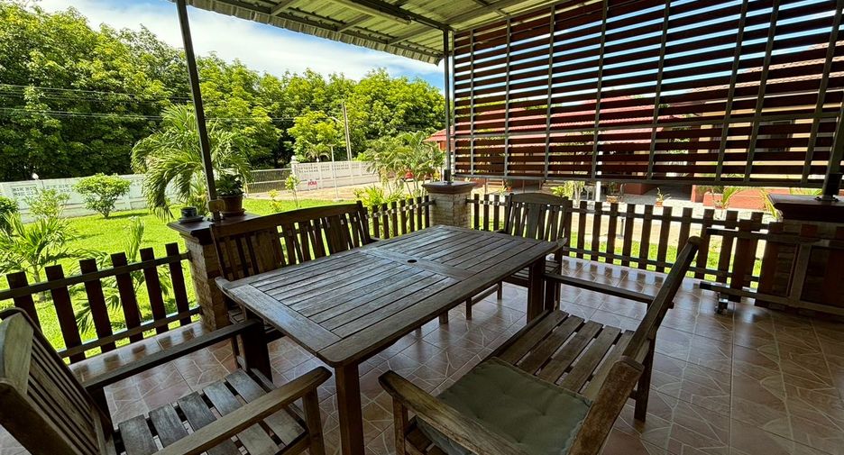 For sale 10 bedrooms house in Mueang Rayong, Rayong