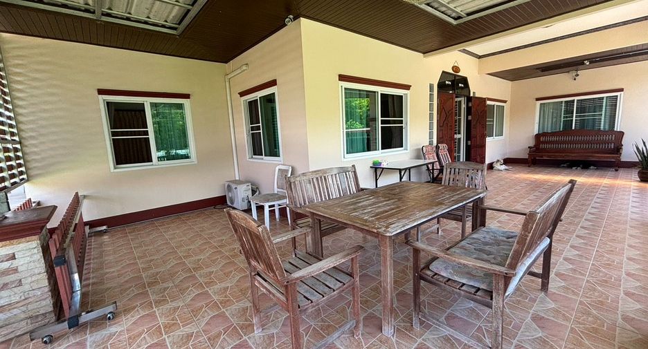 For sale 10 bedrooms house in Mueang Rayong, Rayong