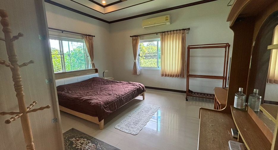 For sale 10 bedrooms house in Mueang Rayong, Rayong