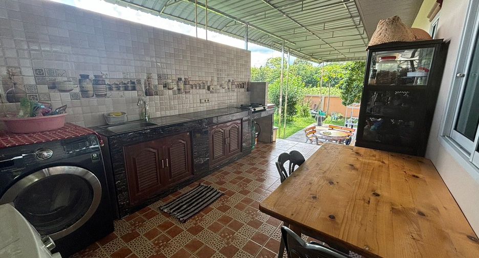 For sale 10 bedrooms house in Mueang Rayong, Rayong