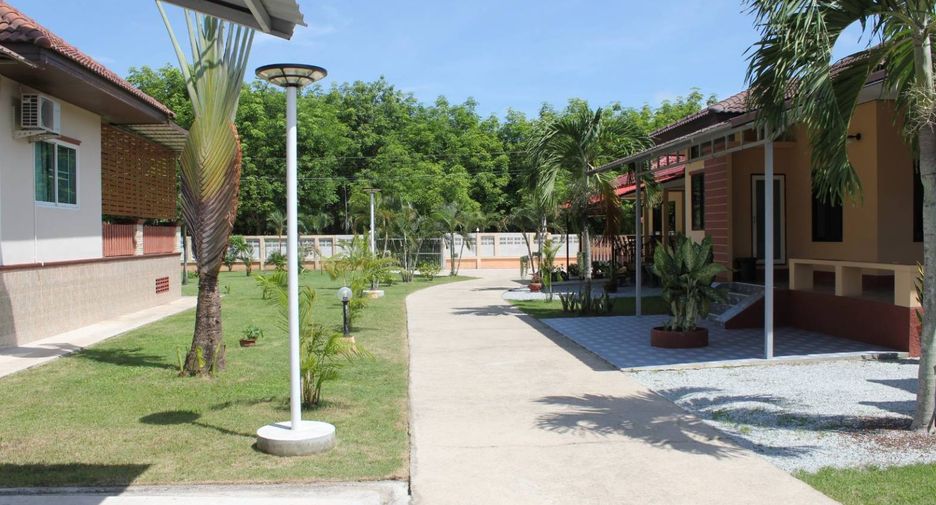 For sale 10 bedrooms house in Mueang Rayong, Rayong