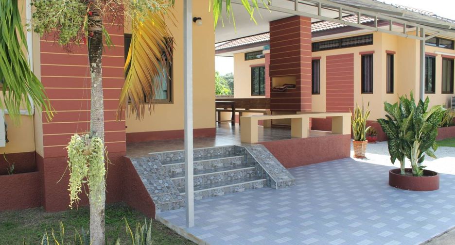For sale 10 bedrooms house in Mueang Rayong, Rayong