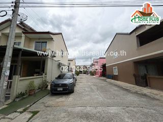 For sale 3 bed townhouse in Mueang Nakhon Pathom, Nakhon Pathom