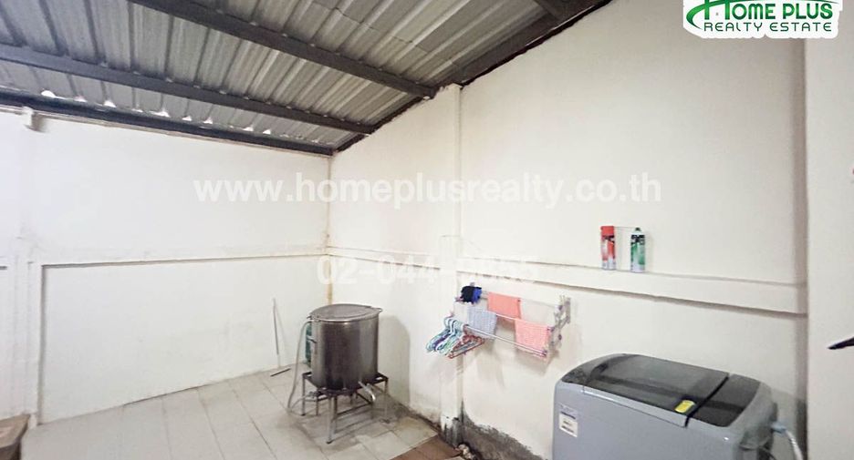 Продажа 3 спальни таунхаус в Mueang Nakhon Pathom, Накхонпатхом