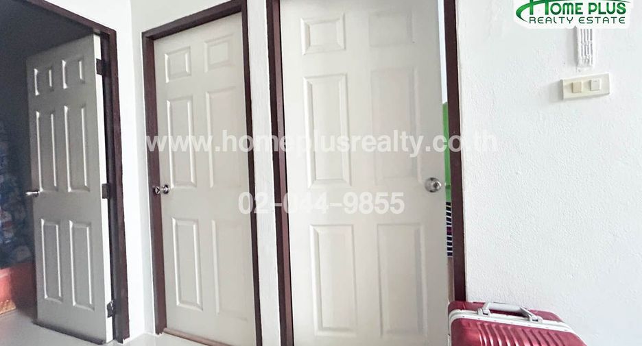 Продажа 3 спальни таунхаус в Mueang Nakhon Pathom, Накхонпатхом