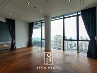 For sale 4 bed condo in Khlong Toei, Bangkok