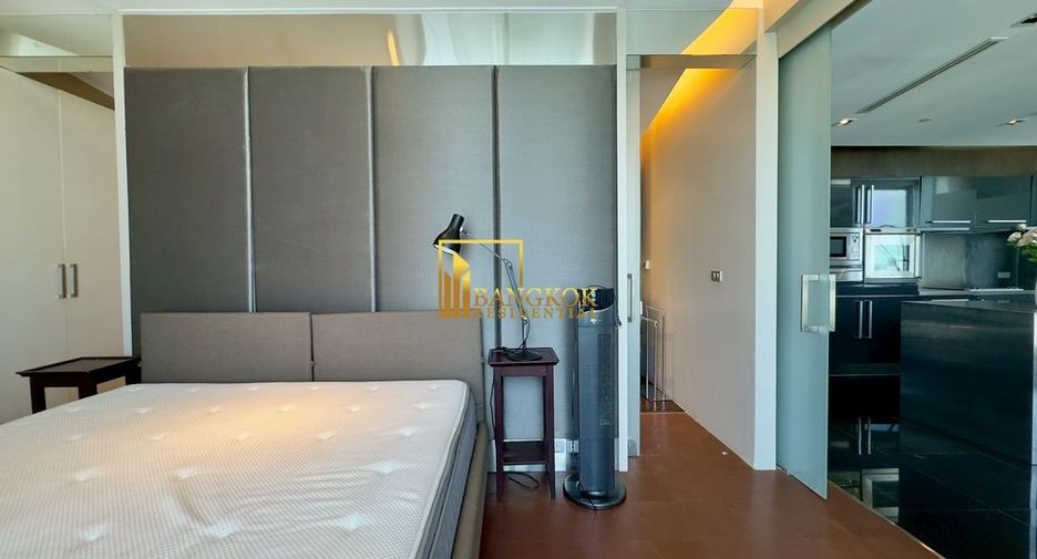 À louer 2 chambres condo à Sathon, Bangkok