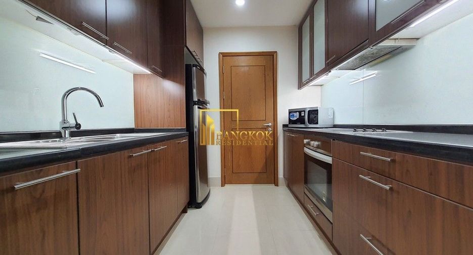 À louer 2 chambres condo à Sathon, Bangkok
