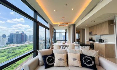 For sale 3 bed condo in Watthana, Bangkok