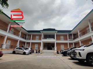 For sale 52 bed apartment in Bang Sao Thong, Samut Prakan
