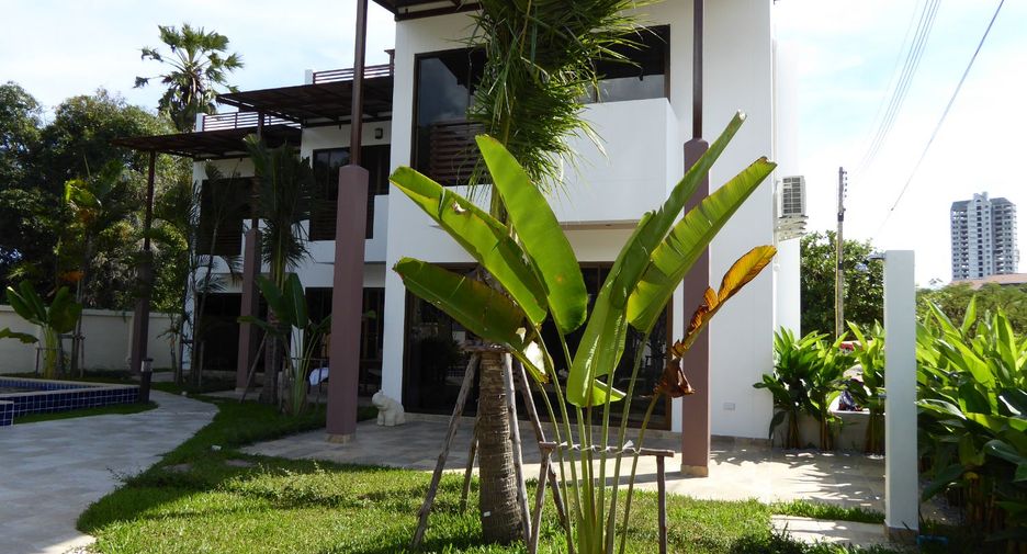 出租 和 出售 3 卧室 联排别墅 在 Mueang Rayong, Rayong