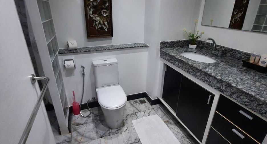 Apartamento en alquiler y en venta de 1 habitaciones en Mueang Rayong, Rayong
