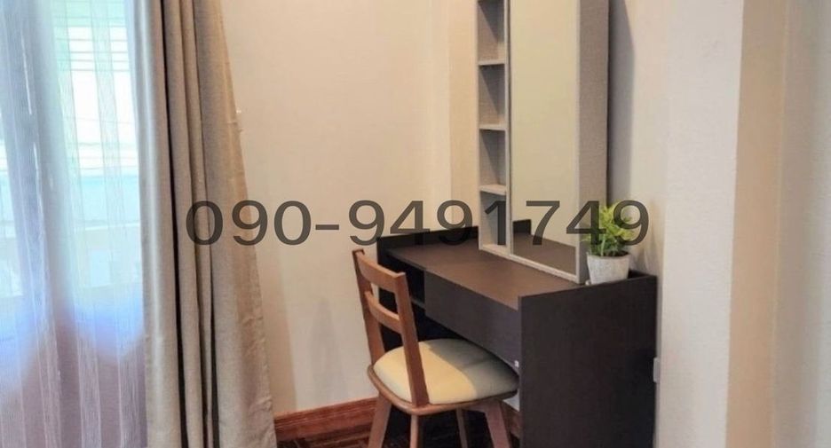 Haus zur Miete mit 3 Zimmer in Thon Buri, Bangkok