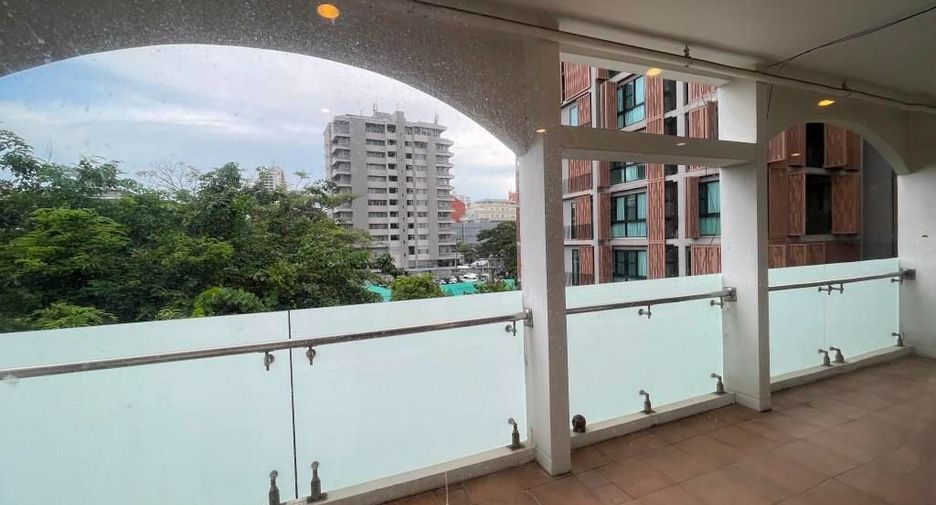 Apartamento en alquiler de 2 habitaciones en Watthana, Bangkok