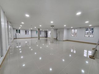 À louer 4 chambres maison à Mueang Chiang Mai, Chiang Mai