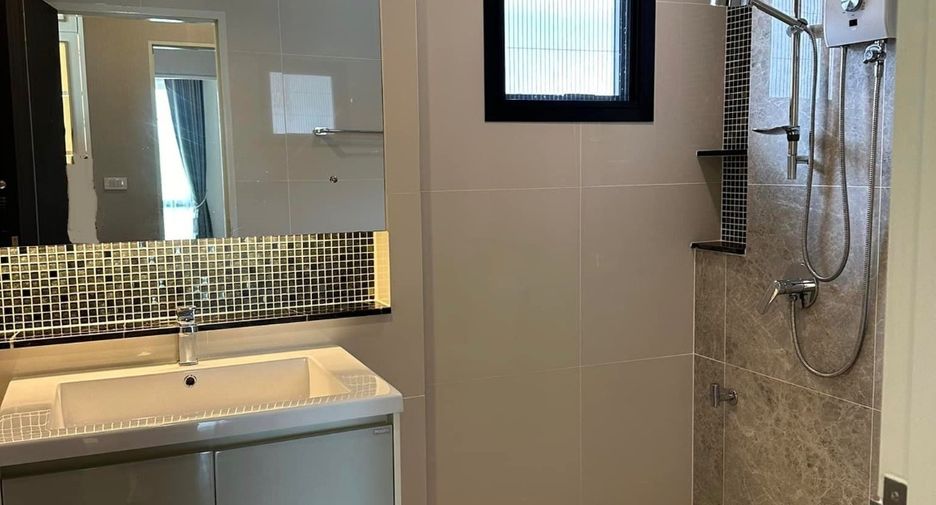 Haus zum Kauf mit 4 Zimmer in Prawet, Bangkok