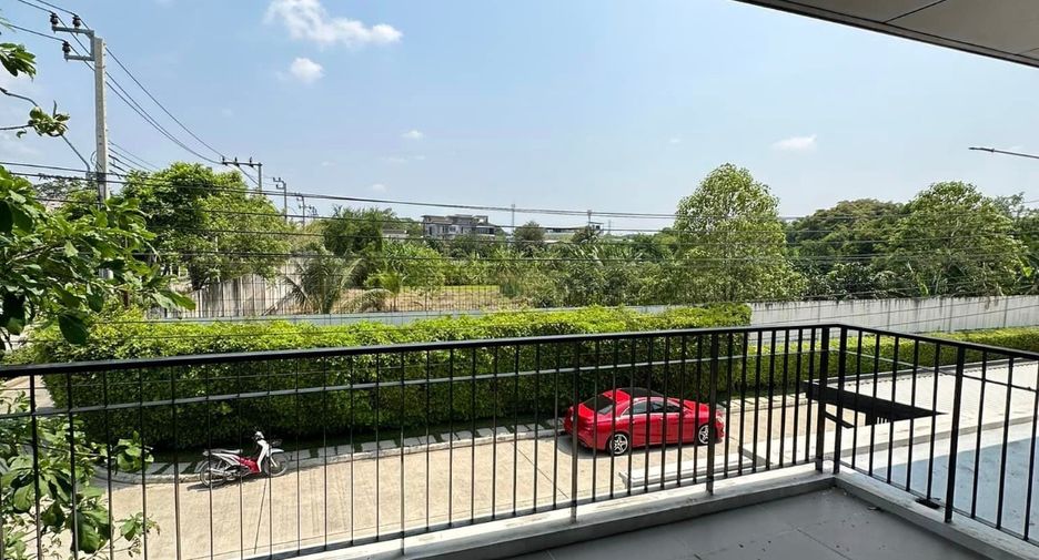 Haus zum Kauf mit 4 Zimmer in Prawet, Bangkok