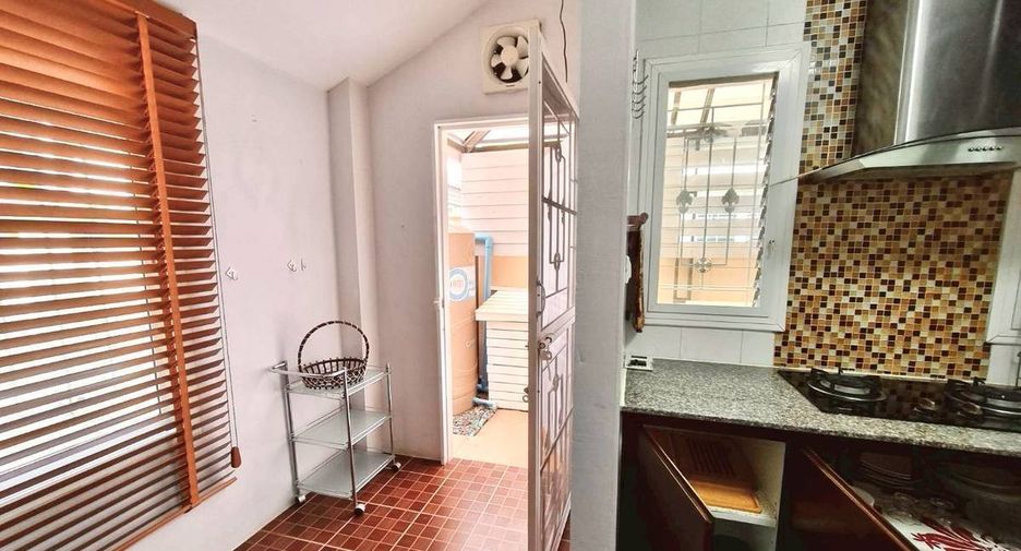 For rent 4 bedrooms house in Hang Dong, Chiang Mai