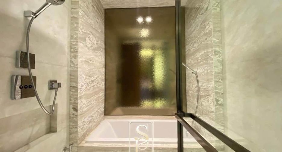 For rent 1 Beds condo in Pathum Wan, Bangkok