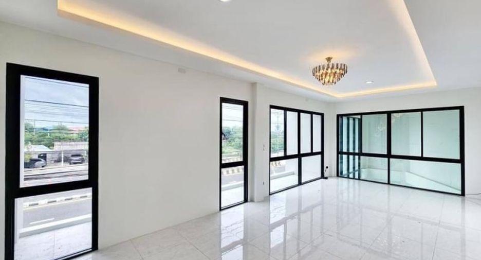 For sale 2 bedrooms office in Mueang Chon Buri, Chonburi