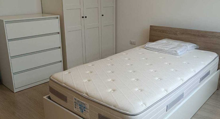 For rent 2 bedrooms townhouse in Bang Phli, Samut Prakan