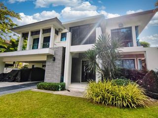 For sale 4 Beds house in Taling Chan, Bangkok