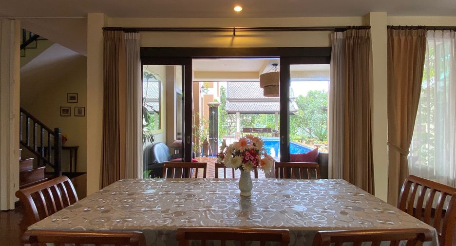 Casa en alquiler y en venta de 5 habitaciones en Doi Saket, Chiang Mai