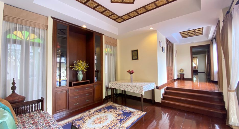 Casa en alquiler y en venta de 5 habitaciones en Doi Saket, Chiang Mai