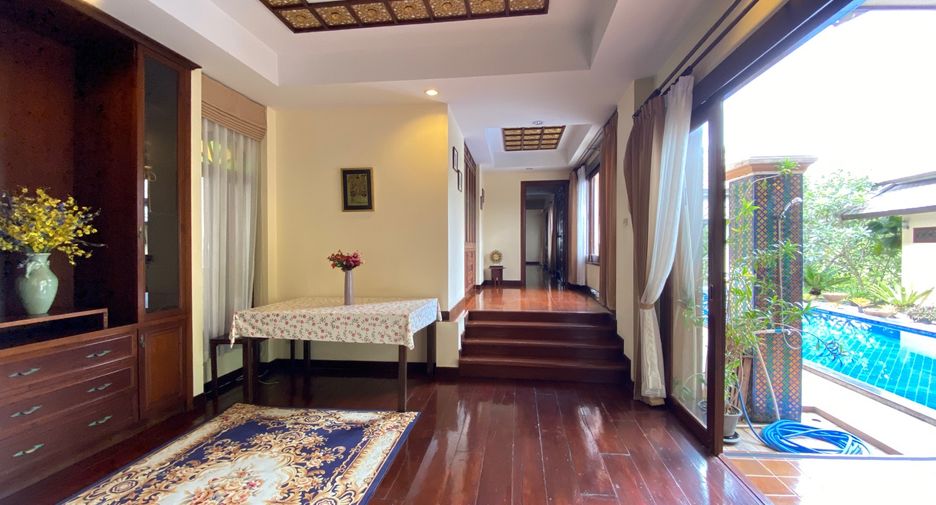 Casa en alquiler y en venta de 5 habitaciones en Doi Saket, Chiang Mai