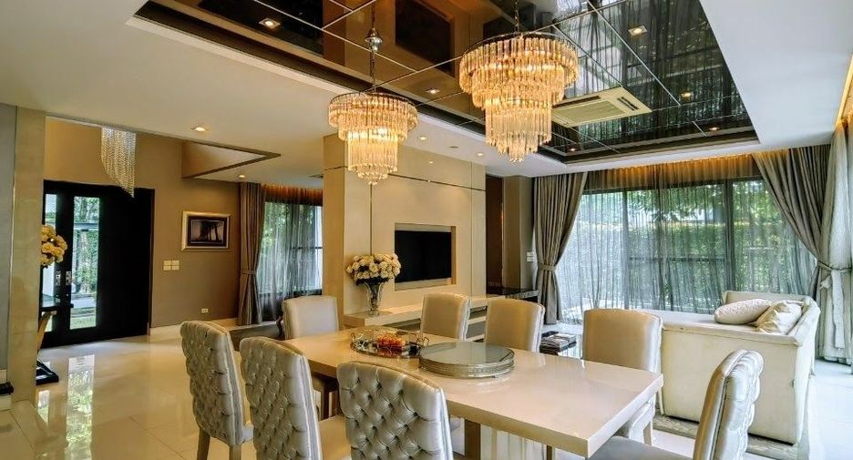 For sale 4 bed house in Mueang Nonthaburi, Nonthaburi