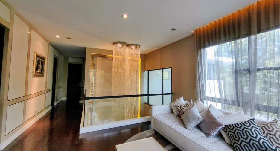 For sale 4 bed house in Mueang Nonthaburi, Nonthaburi