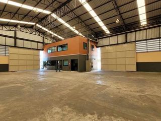 For rent そして for sale 10 Beds warehouse in Si Racha, Chonburi