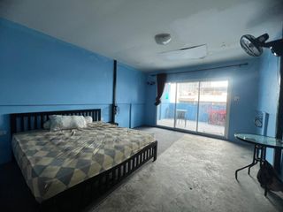 For rent 5 bed retail Space in Bang Lamung, Chonburi